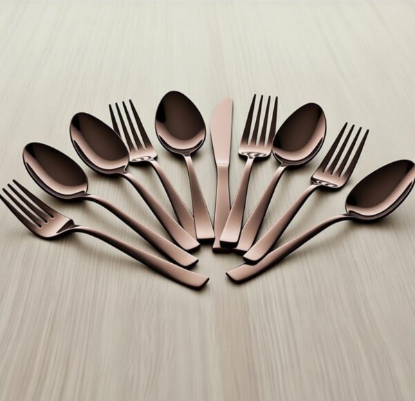 Couvert en acier inoxydable